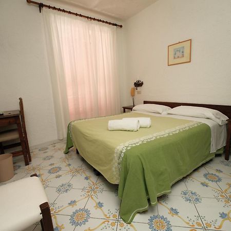 Hotel Don Pedro Ischia Luaran gambar